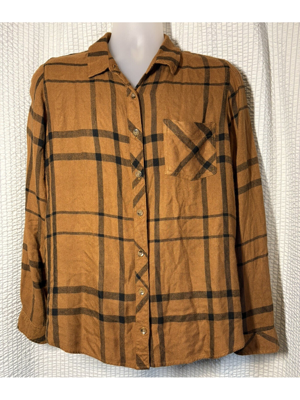 Thread & Supply Womens Medium Mustard/Black Plaid Button Front Long Sleeve Shirt